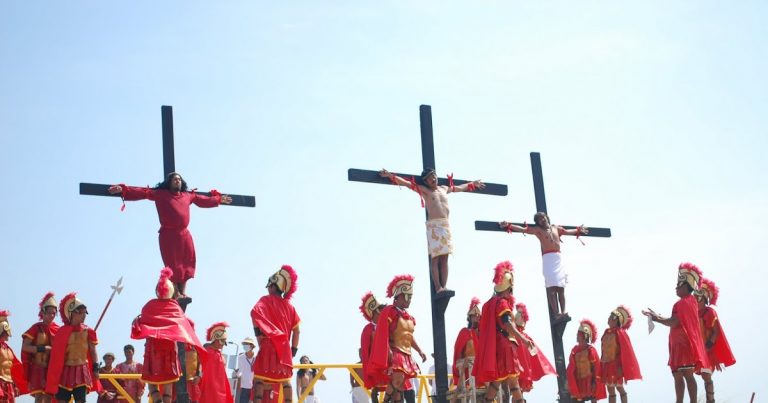 cutud-lenten-rites-in-pampanga-768x403-1